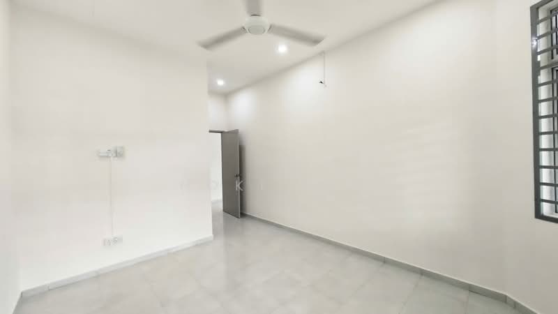 Taman Evergreen Heights untuk Untuk Disewa - RM 1,000 /bulan, Feb 2026 - Interior - PropertyGuru.com.my