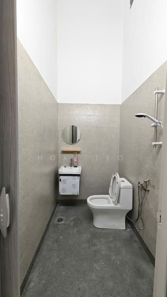 Taman Evergreen Heights untuk Untuk Disewa - RM 1,000 /bulan, Feb 2026 - Bathroom - PropertyGuru.com.my