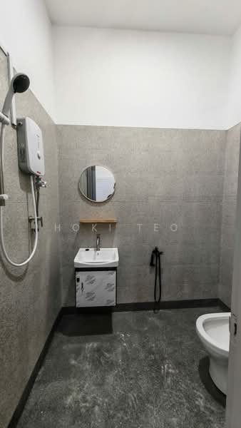 Taman Evergreen Heights untuk Untuk Disewa - RM 1,000 /bulan, Feb 2026 - Bathroom - PropertyGuru.com.my