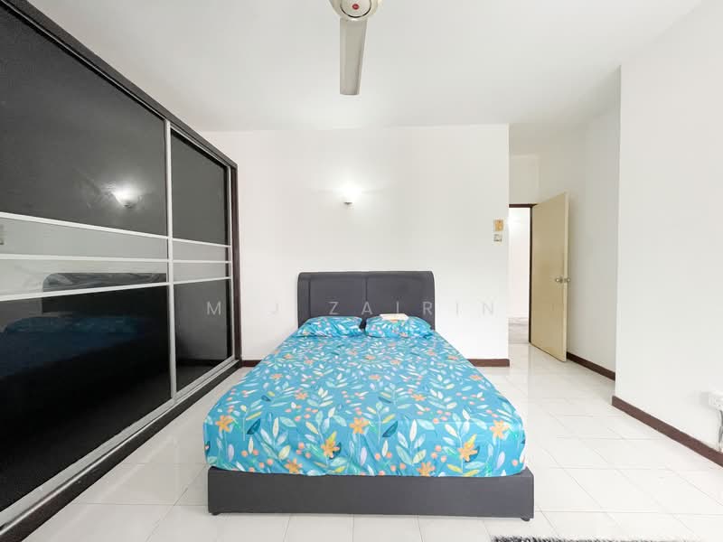 Condominium for Sale at Sri Ayu - M.J Zairin - Bedroom - PropertyGuru.com.my
