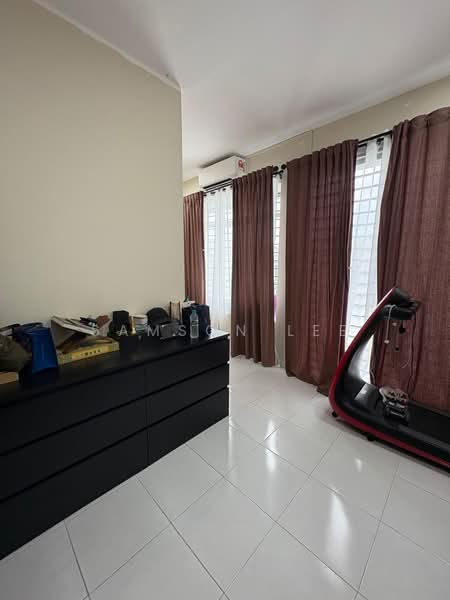 2-storey Terraced House for Sale in Taman Scientex Rawang (Rawang) - Samson Lee - Bedroom - PropertyGuru.com.my