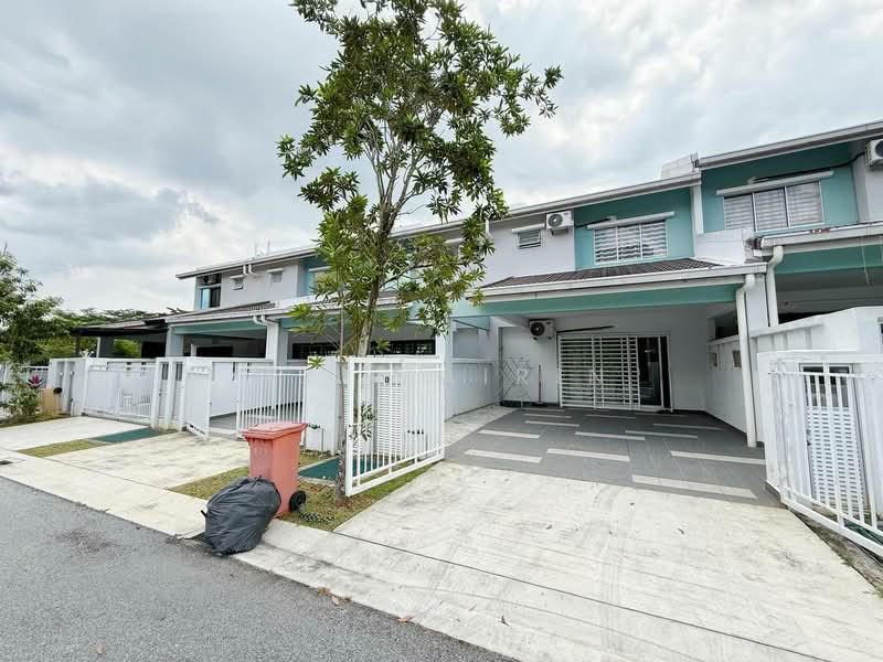 2-storey Terraced House for Sale in Seremban 2 (Negeri Sembilan) - M.J Zairin - Exterior - PropertyGuru.com.my