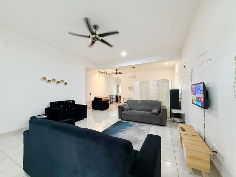 2-storey Terraced House for Sale in Seremban 2 (Negeri Sembilan) - M.J Zairin - Living Room - PropertyGuru.com.my