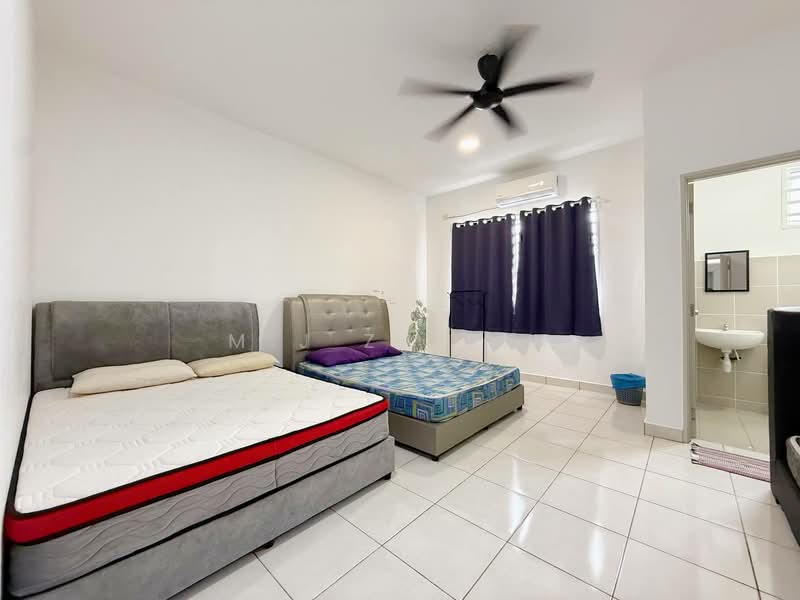 2-storey Terraced House for Sale in Seremban 2 (Negeri Sembilan) - M.J Zairin - Bedroom - PropertyGuru.com.my