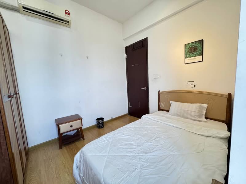 Condominium for Rent at Bay Point @ Country Garden Danga Bay - Jack Liew - Bedroom - PropertyGuru.com.my