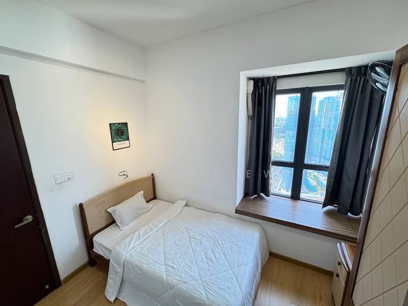 Condominium for Rent at Bay Point @ Country Garden Danga Bay - Jack Liew - Bedroom - PropertyGuru.com.my