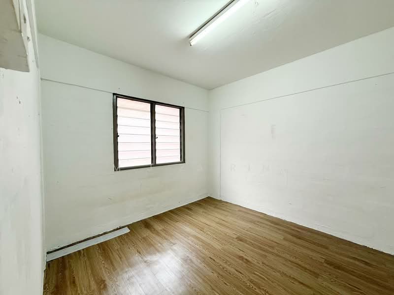 Flat for Sale at Flat Taman Melati Blok C - M.J Zairin - Interior - PropertyGuru.com.my