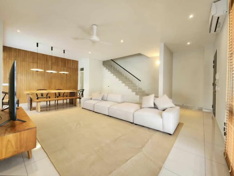 2-storey Terraced House for Sale in Tebrau (Johor) - Meng . - Living Room - PropertyGuru.com.my