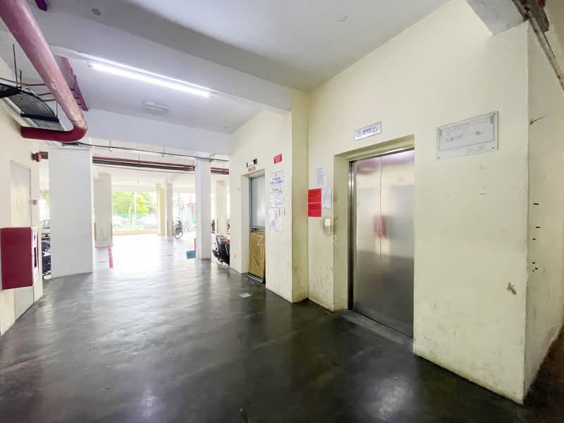 Apartment for Sale at Permai Seri - M.J Zairin - Corridor - PropertyGuru.com.my