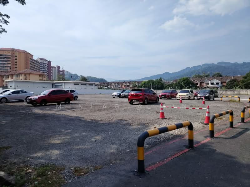 Commercial Land for Rent in Gombak (Selangor) - Minhag @ Min - Car Park - PropertyGuru.com.my