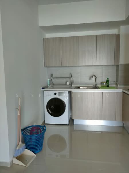 Service Residence for Rent at Ashino @ Gravit8 - Stephanie Lim - Kitchen - PropertyGuru.com.my