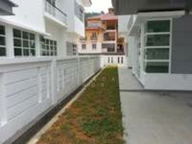 Semi-Detached House for Sale in Selayang (Selangor) - Ahmad Gadafi Md Nor - Exterior - PropertyGuru.com.my