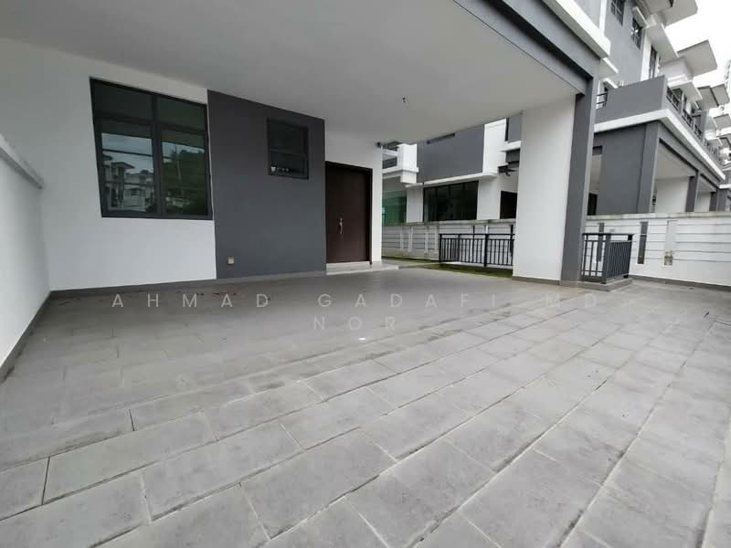 Semi-Detached House for Sale in Selayang (Selangor) - Ahmad Gadafi Md Nor - Exterior - PropertyGuru.com.my