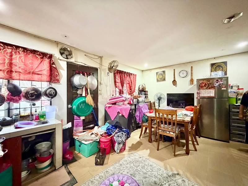 2-storey Terraced House for Sale in Kuala Selangor (Selangor) - Ajwad Azizan - Kitchen - PropertyGuru.com.my