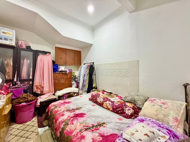2-storey Terraced House for Sale in Kuala Selangor (Selangor) - Ajwad Azizan - Bedroom - PropertyGuru.com.my
