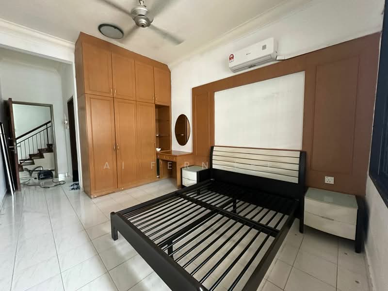 Taman Pelangi Indah untuk Untuk Dijual - RM 635,000, Feb 2026 - Bedroom - PropertyGuru.com.my
