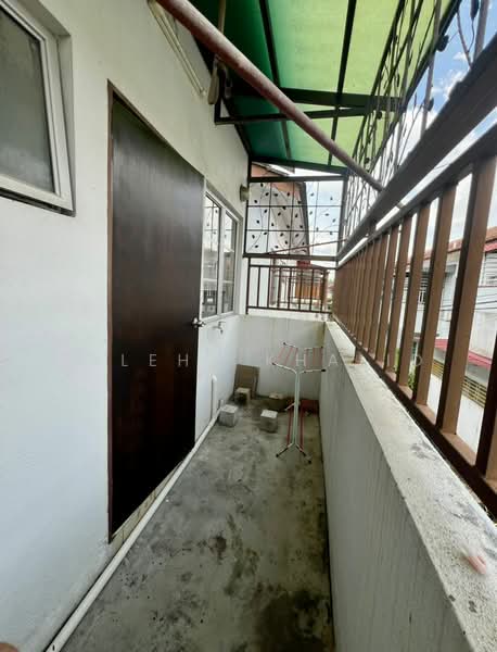 Taman Seri Alam untuk Untuk Disewa - RM 1,250 /bulan, Feb 2026 - Balcony - PropertyGuru.com.my