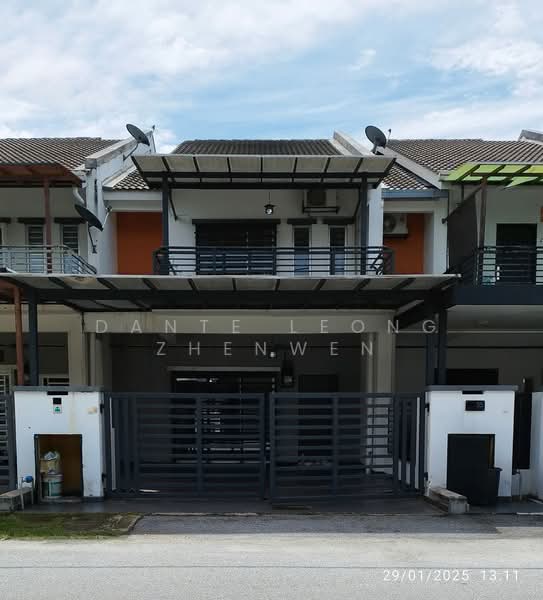 2-storey Terraced House for Rent in Sepang (Selangor) - Dante Leong Zhenwen - Exterior - PropertyGuru.com.my