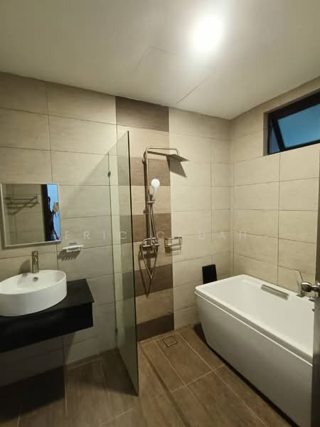 Service Residence for Rent at Molek Regency - Eric Chuah - Bathroom - PropertyGuru.com.my