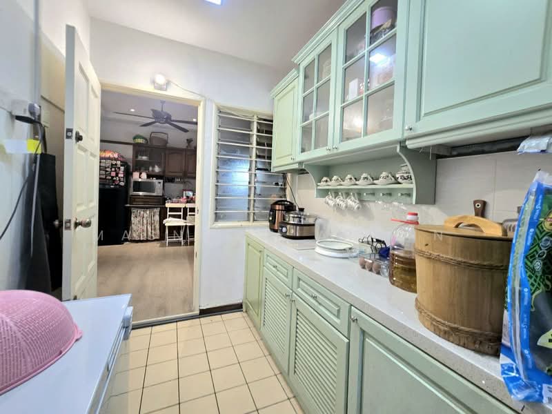 2-storey Terraced House for Sale in Cheras (Selangor) - Masnizah Arifin - Kitchen - PropertyGuru.com.my