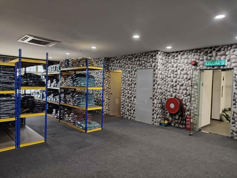 Shop for Sale in Kuala Lumpur (Kuala Lumpur) - Lucas Lim - Interior - PropertyGuru.com.my