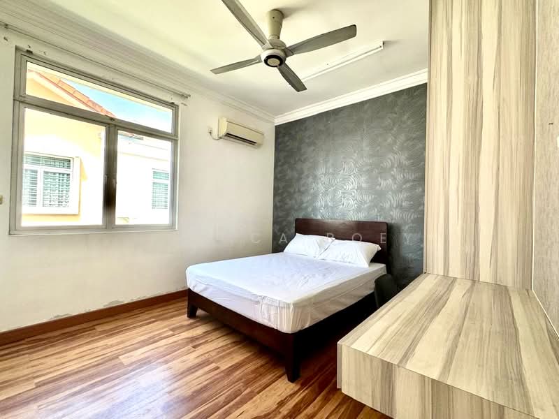 Cluster House for Rent in Taman Gaya (Ulu Tiram) - Jessica Boey - Bedroom - PropertyGuru.com.my