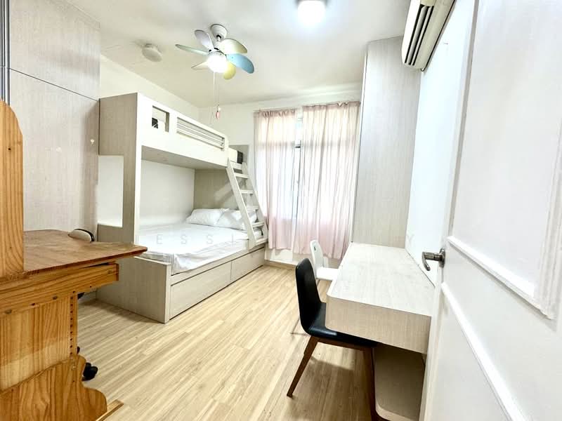 Cluster House for Rent in Taman Gaya (Ulu Tiram) - Jessica Boey - Bedroom - PropertyGuru.com.my