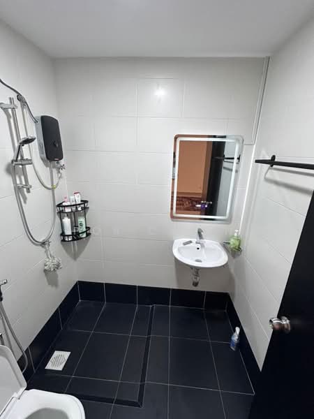 Attleborough / Tate Bilston 22'x65' @ Eco Botanic untuk Untuk Disewa - RM 5,500 /bulan, Mac 2026 - Bathroom - PropertyGuru.com.my