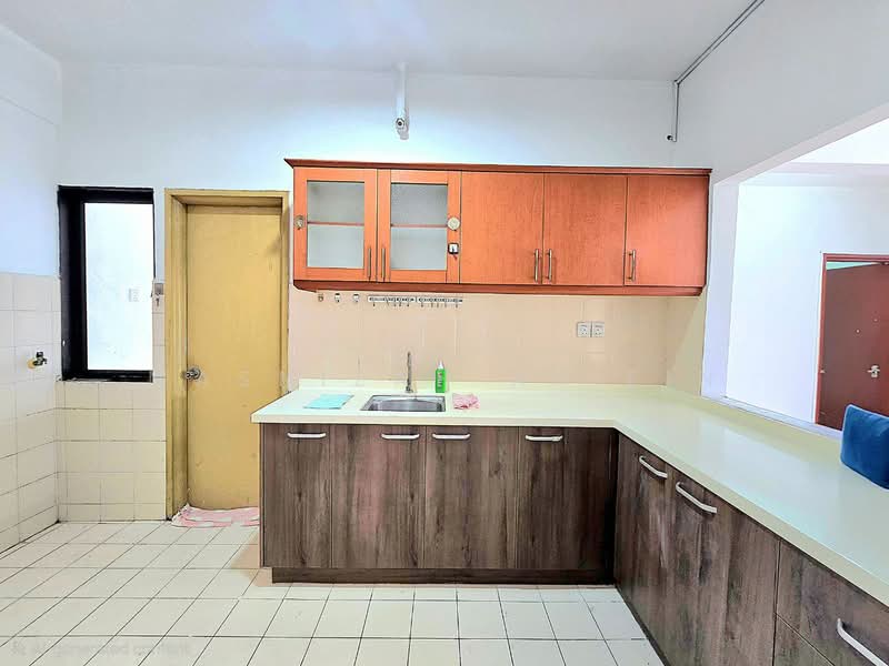 Condominium for Sale at Sri Putramas - Masnizah Arifin - Kitchen - PropertyGuru.com.my