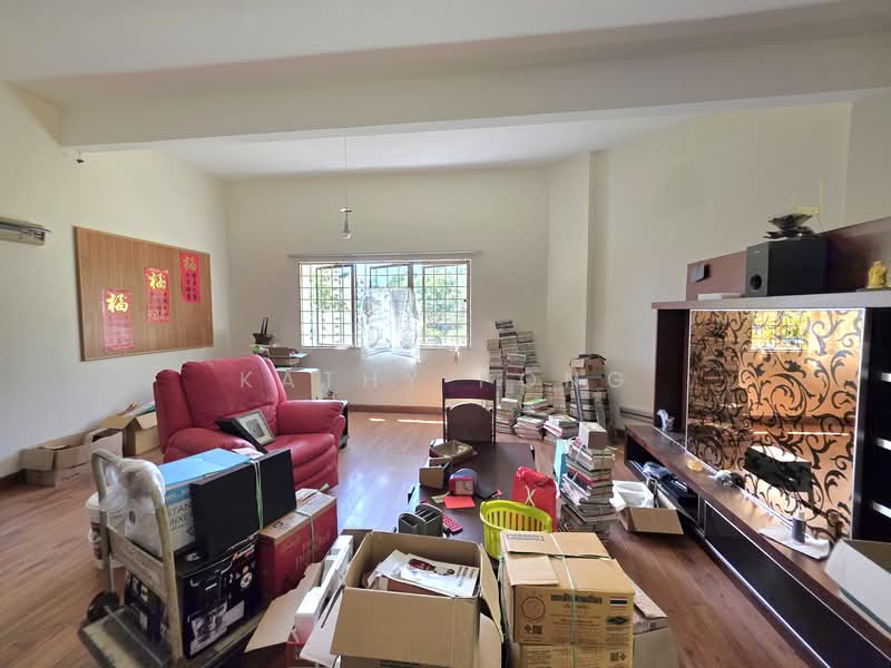 Kondominium untuk Dijual di Casa Venicia Condominium - Kathy Pong - Living Room - PropertyGuru.com.my