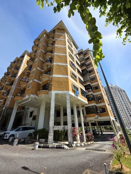 Kondominium untuk Dijual di Casa Venicia Condominium - Kathy Pong - Exterior - PropertyGuru.com.my