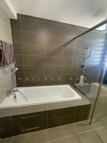Condominium for Rent at Iskandar Residences - Wallace Ang - Bathroom - PropertyGuru.com.my