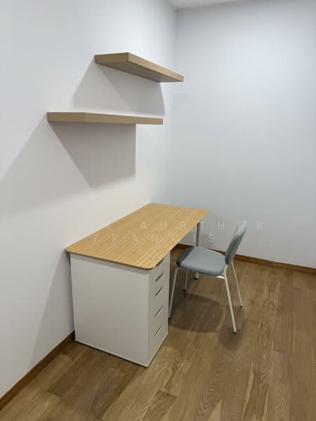 Servis Apartment untuk Disewa di Damansara City Residency (DC Residensi) - Mark Aurther Francis - Study - PropertyGuru.com.my