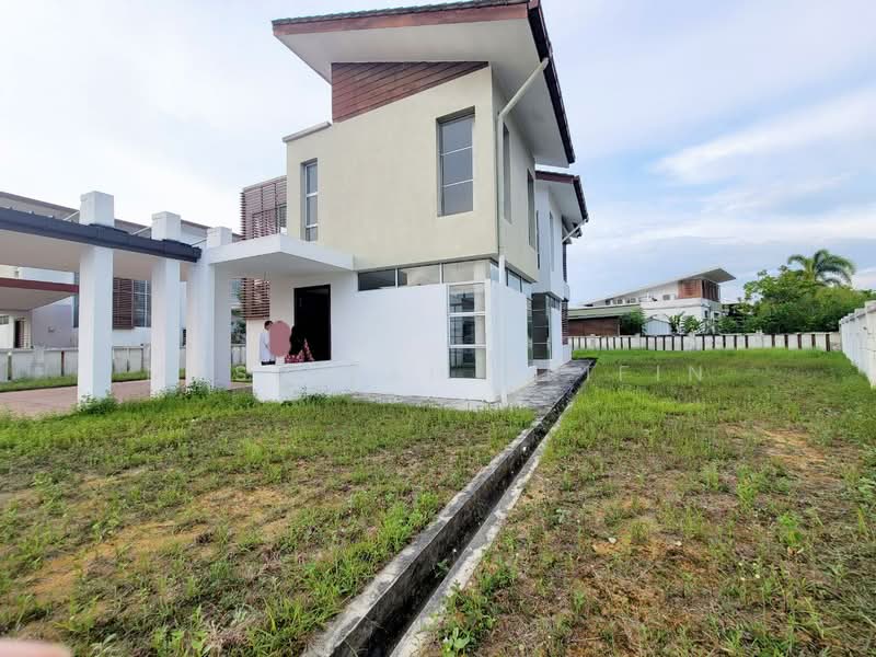 Bungalow for Sale in Nilai (Negeri Sembilan) - Masnizah Arifin - Exterior - PropertyGuru.com.my