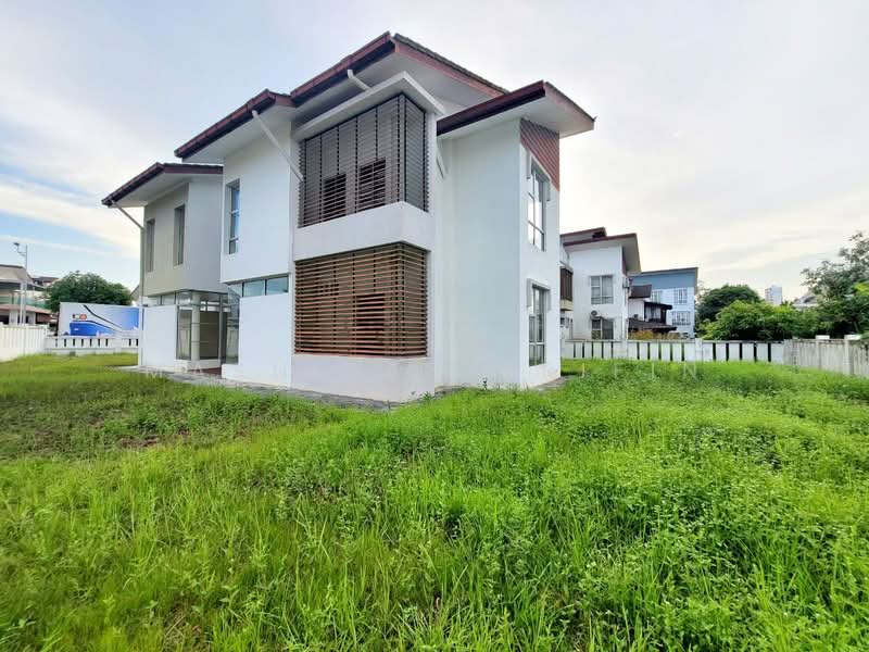 Bungalow for Sale in Nilai (Negeri Sembilan) - Masnizah Arifin - Exterior - PropertyGuru.com.my