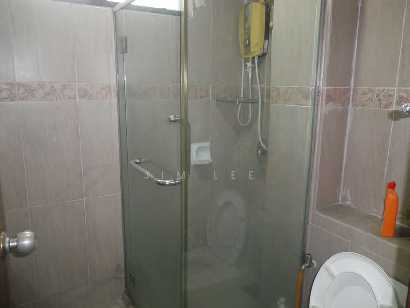 Rumah Teres 2.5 Tingkat untuk Dijual di Sri Hartamas (Kuala Lumpur) - Jim Lee - Bathroom - PropertyGuru.com.my