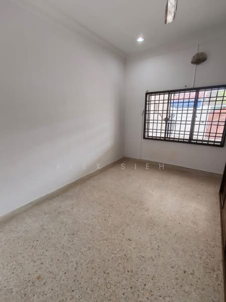 1-storey Terraced House for Rent in Bandar Baru Permas Jaya (Permas Jaya) - Alex Sieh - Interior - PropertyGuru.com.my