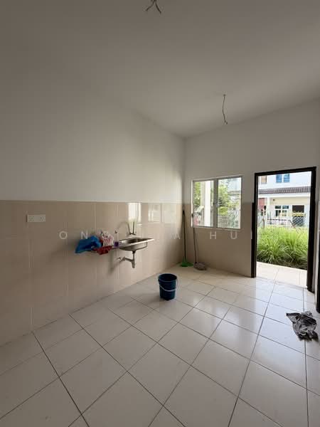 2-storey Terraced House for Sale in Bandar Baru Nilai (Nilai) - Ong Jia Hui - Kitchen - PropertyGuru.com.my