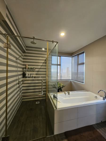 9 Bukit Utama Condominium untuk Untuk Dijual - RM 2,000,000, Feb 2026 - Bathroom - PropertyGuru.com.my