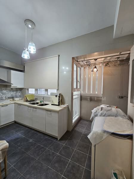 9 Bukit Utama Condominium untuk Untuk Dijual - RM 2,000,000, Feb 2026 - Kitchen - PropertyGuru.com.my