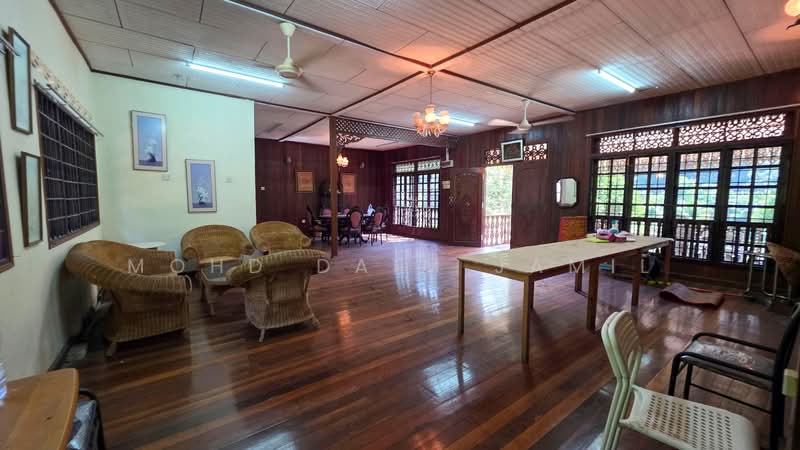 Residential Land for Sale in Hulu Langat (Selangor) - Mohd Daim Jamil - Living Room - PropertyGuru.com.my