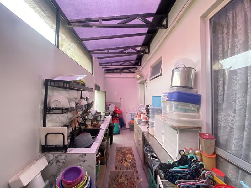 2-storey Terraced House for Sale in Meru (Klang) - Najihah Mokhtar - Kitchen - PropertyGuru.com.my