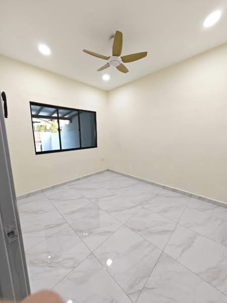 1-storey Terraced House for Sale in Taman Dato Penggawa Barat (Tampoi) - Pauline Ng - Interior - PropertyGuru.com.my