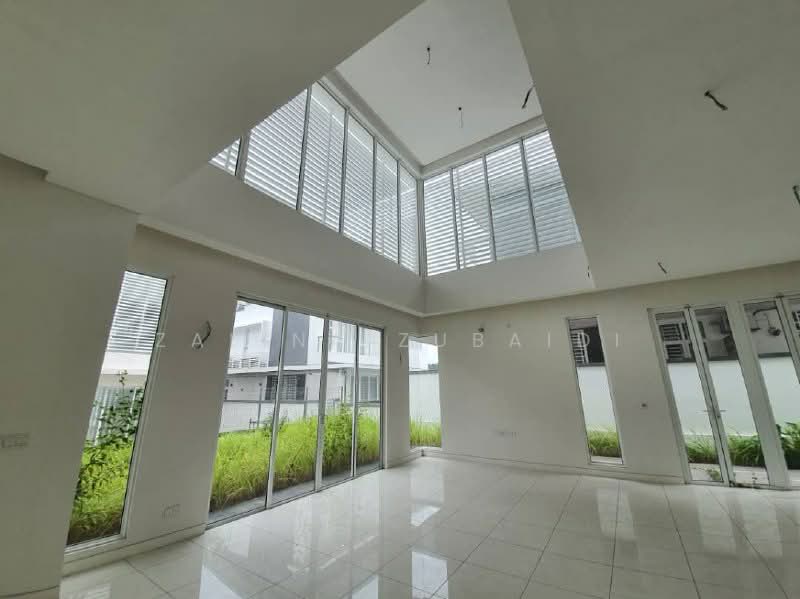Bungalow for Sale in Denai Alam (Shah Alam) - Zalina Zubaidi - Living Room - PropertyGuru.com.my