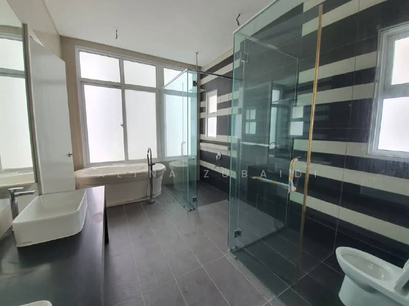 Bungalow for Sale in Denai Alam (Shah Alam) - Zalina Zubaidi - Bathroom - PropertyGuru.com.my