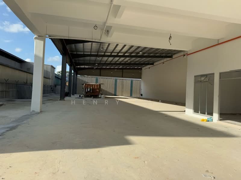Factory for Rent in Taman Perindustrian Desa Plentong (Masai) - Henry Pua - Exterior - PropertyGuru.com.my