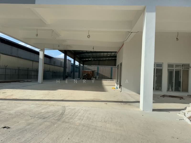 Factory for Rent in Taman Perindustrian Desa Plentong (Masai) - Henry Pua - Exterior - PropertyGuru.com.my