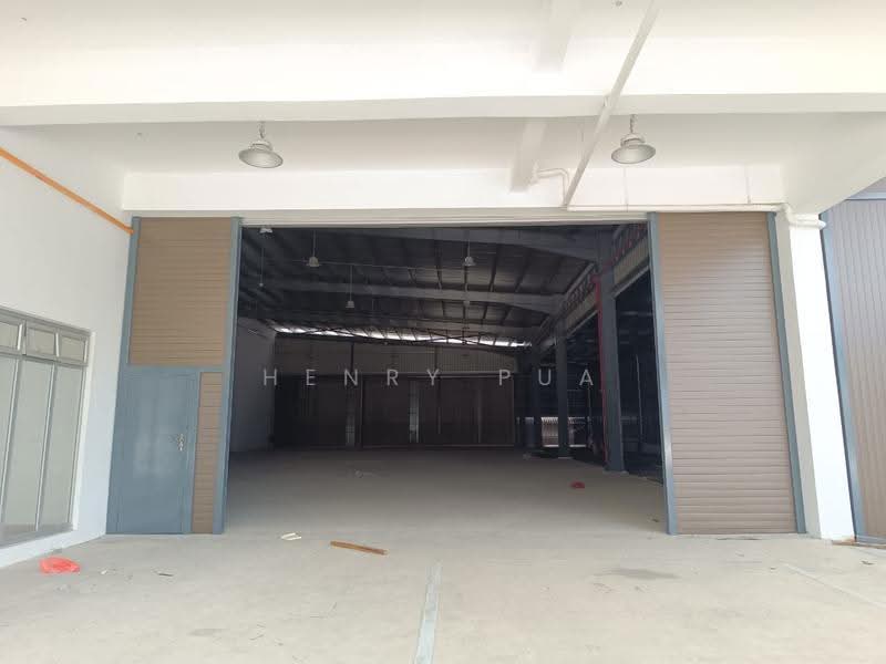 Factory for Rent in Taman Perindustrian Desa Plentong (Masai) - Henry Pua - Interior - PropertyGuru.com.my
