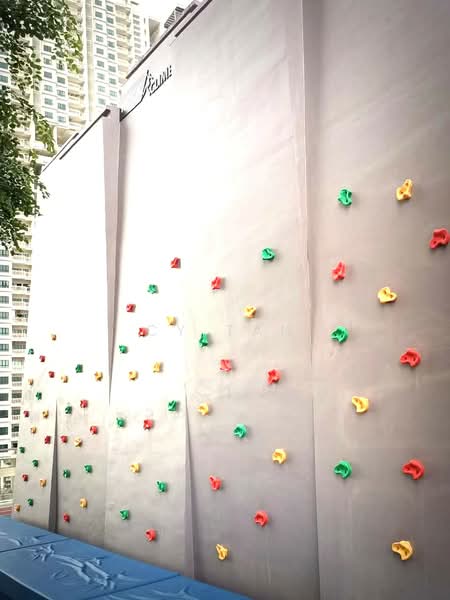 Service Residence for Rent at Urban Suites - CY Tan - Exterior - PropertyGuru.com.my