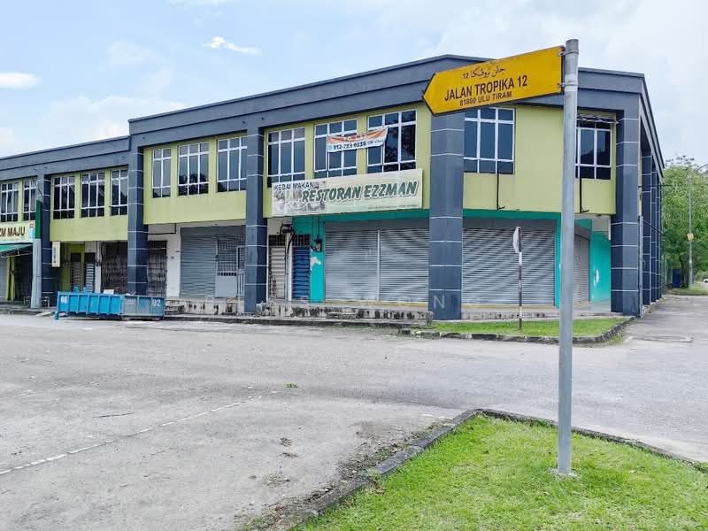 Shop for Sale in Ulu Tiram (Johor) - Bess Wong - Exterior - PropertyGuru.com.my